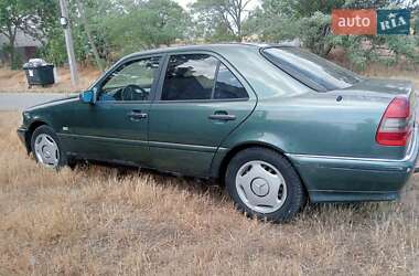 Седан Mercedes-Benz C-Class 1993 в 