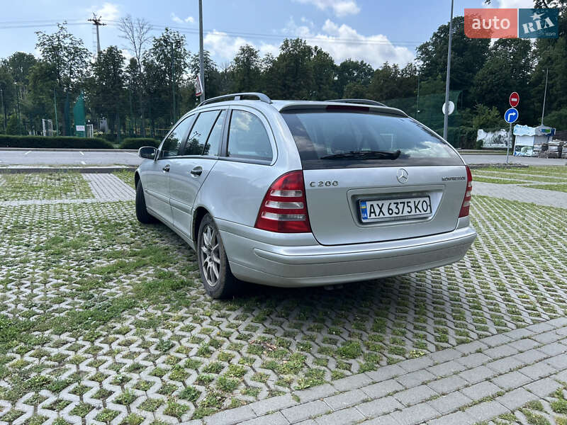 Универсал Mercedes-Benz C-Class 2002 в Харькове фото 9 Универсал Mercedes-Benz C-Class 2002 в Харькове
