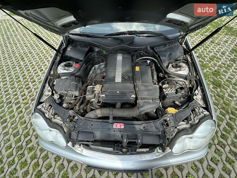 Универсал Mercedes-Benz C-Class 2002 в Харькове фото 16 Универсал Mercedes-Benz C-Class 2002 в Харькове