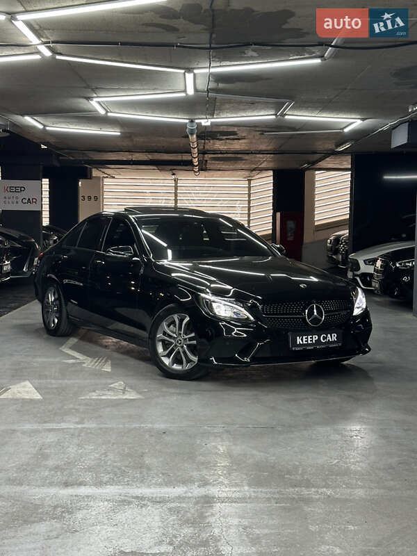 Седан Mercedes-Benz C-Class 2017 в Одессе фото 5 Седан Mercedes-Benz C-Class 2017 в Одессе