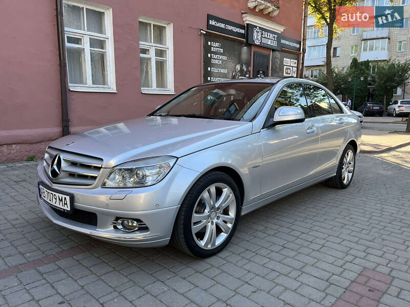 Седан Mercedes-Benz C-Class 2008 в Могилев-Подольске