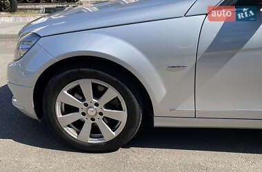 Седан Mercedes-Benz C-Class 2008 в 