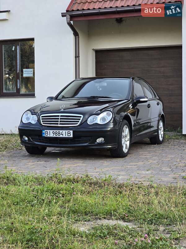 Седан Mercedes-Benz C-Class 2007 в Гадячі