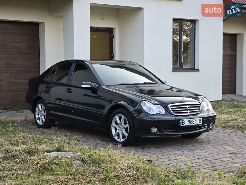 Седан Mercedes-Benz C-Class 2007 в Гадячі
