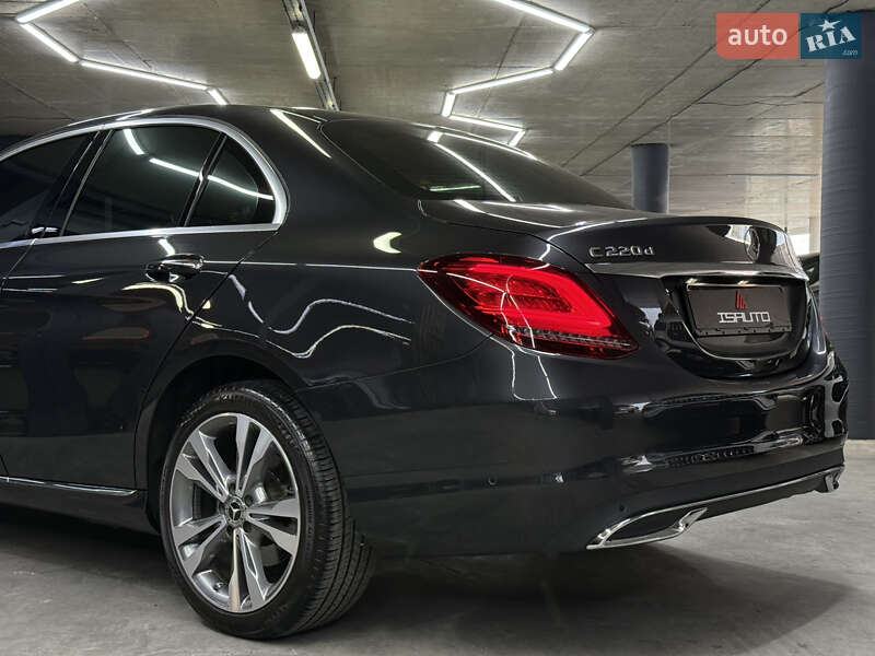 Седан Mercedes-Benz C-Class 2020 в Одессе