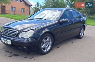 Седан Mercedes-Benz C-Class 2000 в Калуше