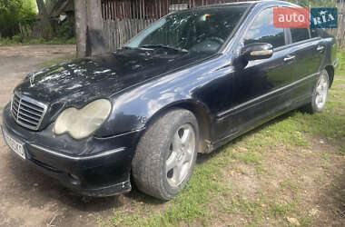 Седан Mercedes-Benz C-Class 2000 в 