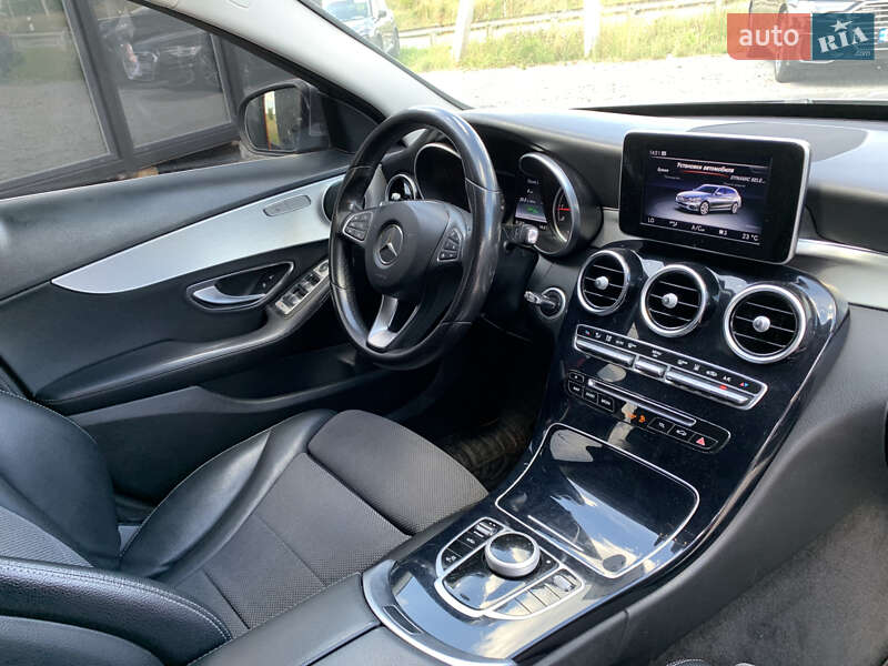 Универсал Mercedes-Benz C-Class 2016 в Львове