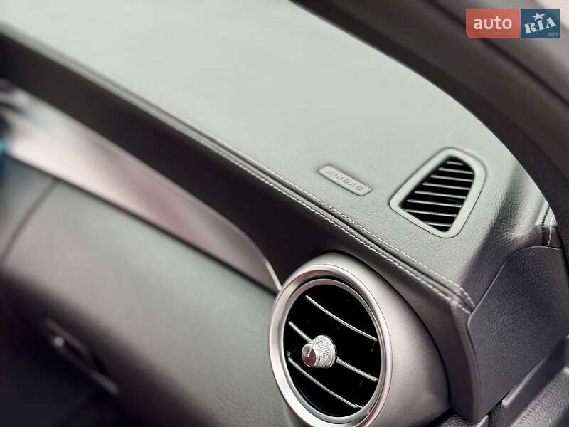 Седан Mercedes-Benz C-Class 2015 в Києві