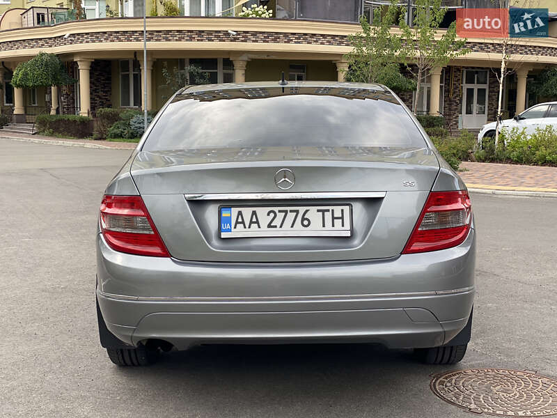 Седан Mercedes-Benz C-Class 2008 в Києві