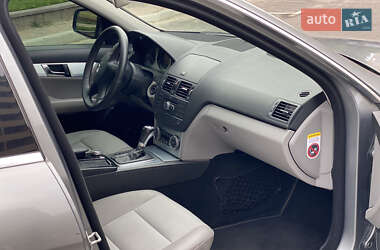 Седан Mercedes-Benz C-Class 2008 в 