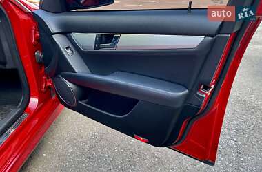Седан Mercedes-Benz C-Class 2008 в 
