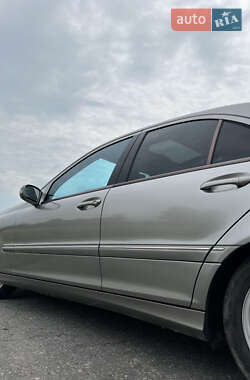 Седан Mercedes-Benz C-Class 2002 в 