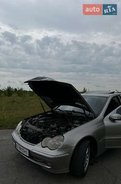 Седан Mercedes-Benz C-Class 2002 в 