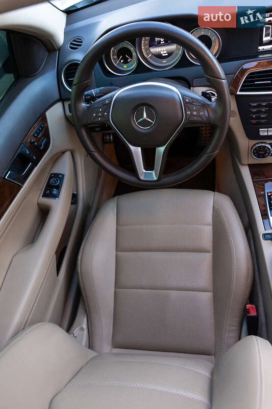 Купе Mercedes-Benz C-Class 2014 в Вінниці
