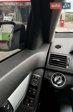Седан Mercedes-Benz C-Class 2010 в 