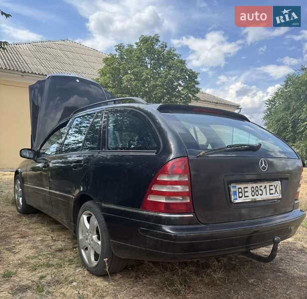 Универсал Mercedes-Benz C-Class 2004 в Первомайске