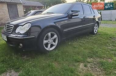 Універсал Mercedes-Benz C-Class 2006 в Здолбуніві