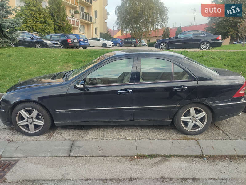 Седан Mercedes-Benz C-Class 2000 в Ужгороде фото 2 Седан Mercedes-Benz C-Class 2000 в Ужгороде