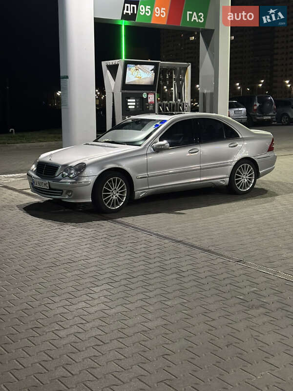 Mercedes-Benz C-Class 2000