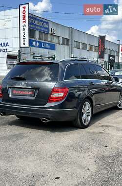 Универсал Mercedes-Benz C-Class 2012 в 