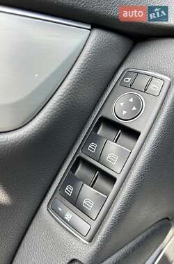 Универсал Mercedes-Benz C-Class 2012 в 