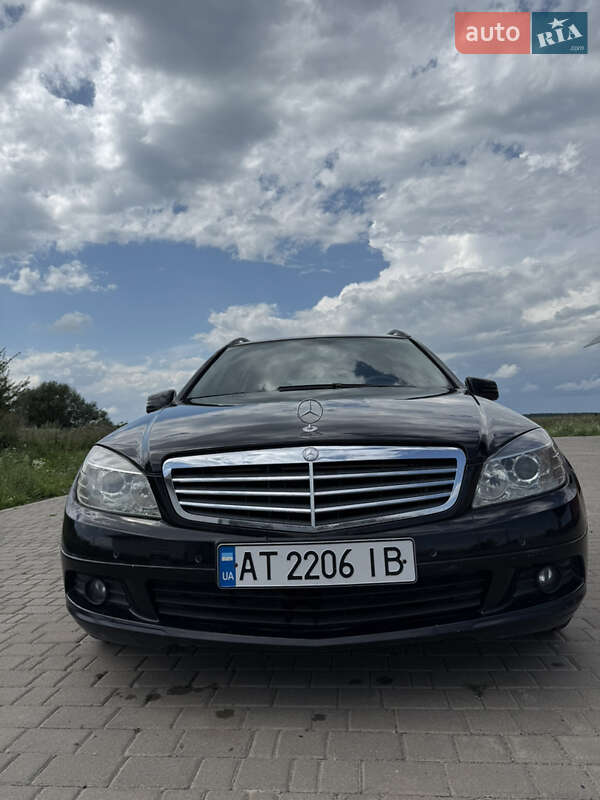 Mercedes-Benz C-Class 2009