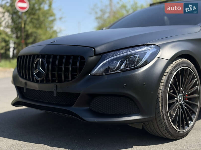 Седан Mercedes-Benz C-Class 2017 в Дніпрі