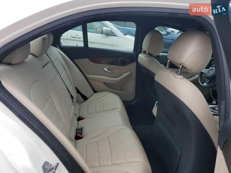 Седан Mercedes-Benz C-Class 2017 в Львове