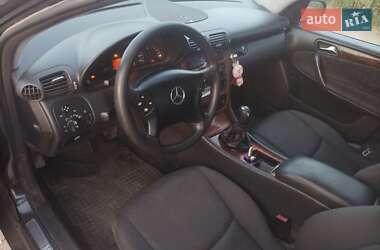 Седан Mercedes-Benz C-Class 2001 в 