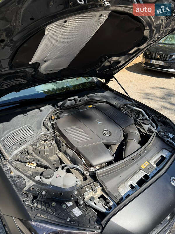 Седан Mercedes-Benz C-Class 2022 в Львове