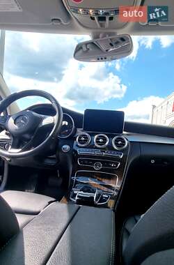 Седан Mercedes-Benz C-Class 2017 в Киеве