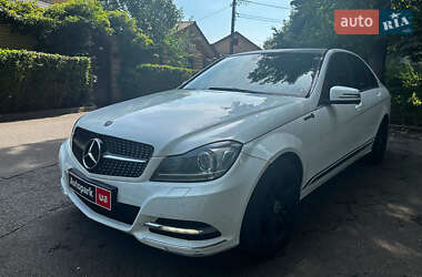 Седан Mercedes-Benz C-Class 2012 в Києві