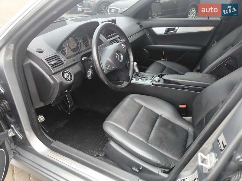 Седан Mercedes-Benz C-Class 2008 в Киеве