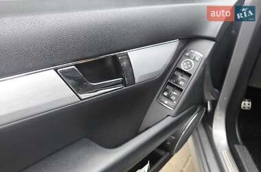 Седан Mercedes-Benz C-Class 2008 в Киеве