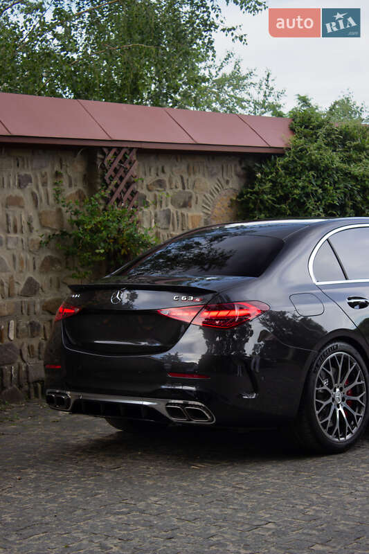 Седан Mercedes-Benz C-Class 2022 в Черновцах