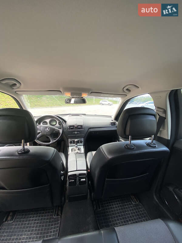 Седан Mercedes-Benz C-Class 2007 в Тернополе