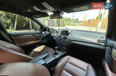 Седан Mercedes-Benz C-Class 2010 в 