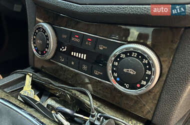 Седан Mercedes-Benz C-Class 2010 в 