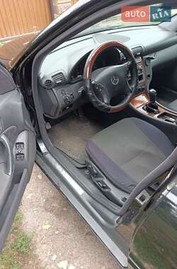Універсал Mercedes-Benz C-Class 2003 в 