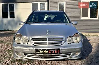 Универсал Mercedes-Benz C-Class 2004 в 