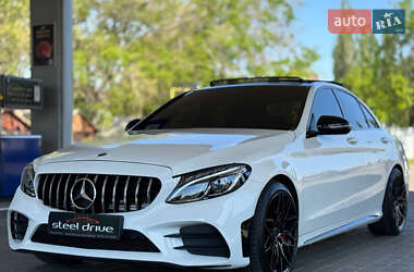 Седан Mercedes-Benz C-Class 2017 в Николаеве