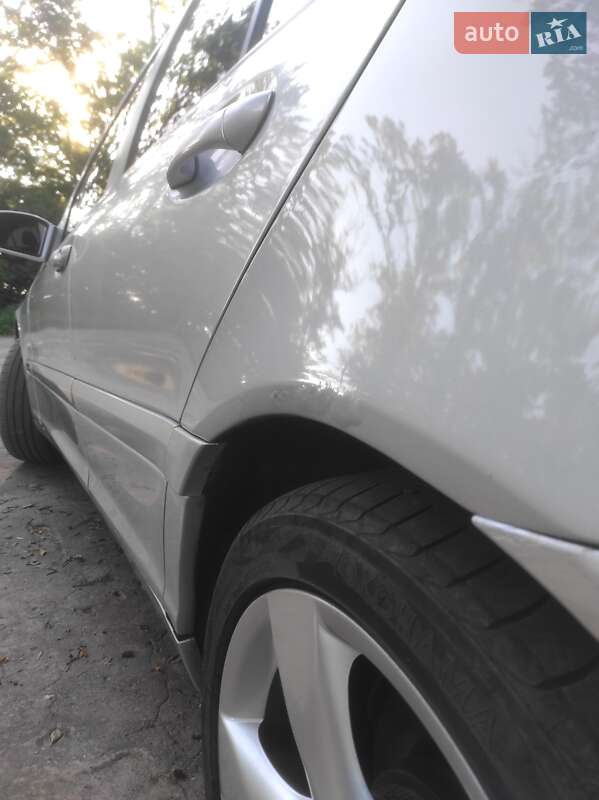 Седан Mercedes-Benz C-Class 2000 в Умани