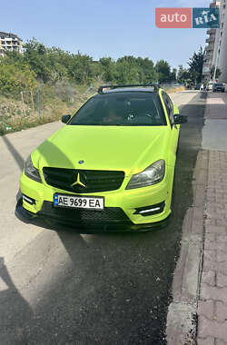 Седан Mercedes-Benz C-Class 2013 в Дніпрі