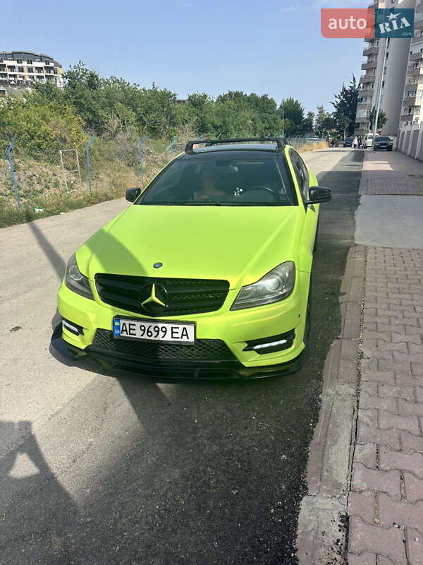 Mercedes-Benz C-Class 2013