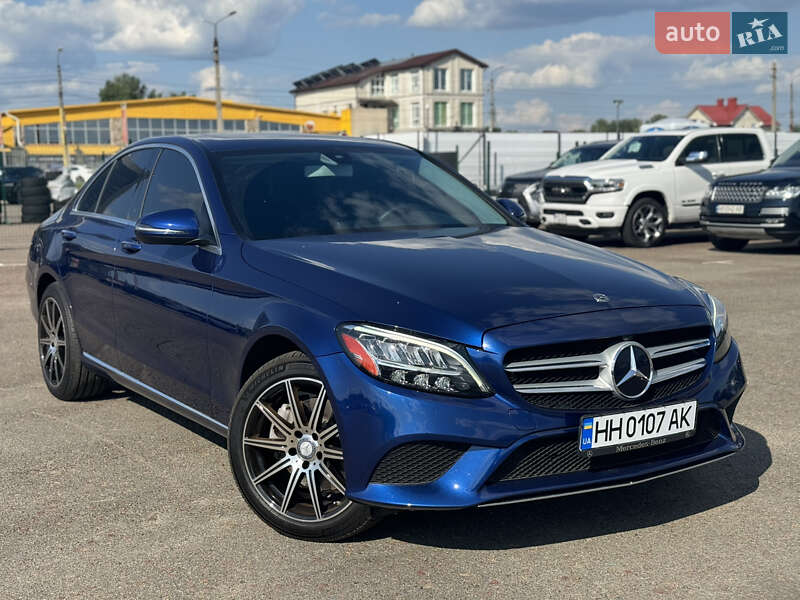 Седан Mercedes-Benz C-Class 2019 в Киеве