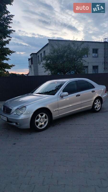 Mercedes-Benz C-Class 2000