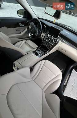 Седан Mercedes-Benz C-Class 2015 в 
