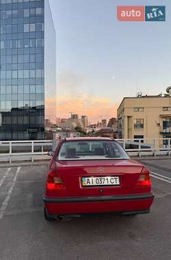 Седан Mercedes-Benz C-Class 1994 в 