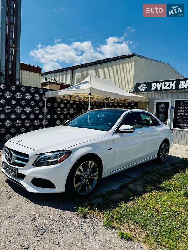 Mercedes-Benz C-Class 2017